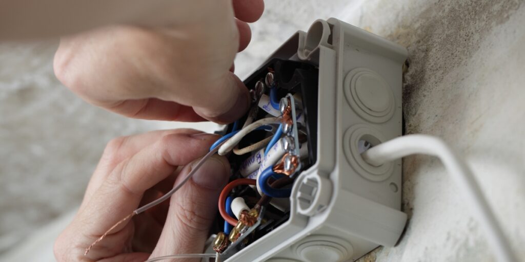 puszka elektryczna hermetyczna